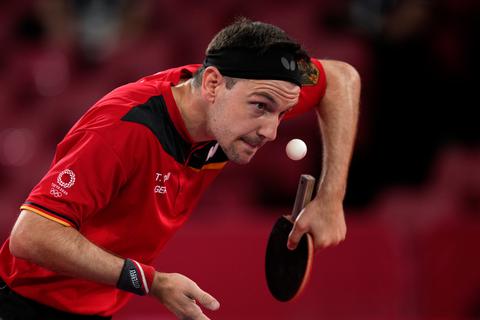 Tischtennis-Superstar Timo Boll ist im Achtelfinale des olympischen Einzels ausgeschieden. Foto: dpa
