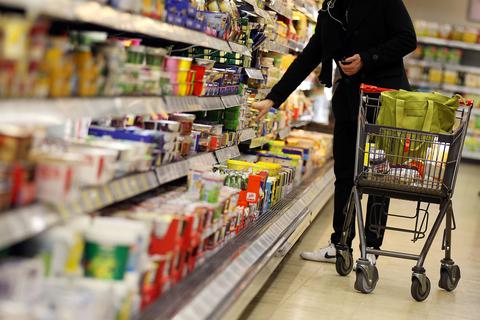 Die Preise für Milchprodukte wie Joghurt, Sahne und Quark sind zur Jahresmitte deutlich gestiegen. Symbolfoto: dpa