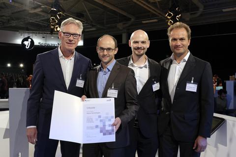 Stolze Gewinner: Andreas Duffner, Felix Winterstein, Alexander Lange und Andrea Suardi von Xelera Technologies (von links ). 
