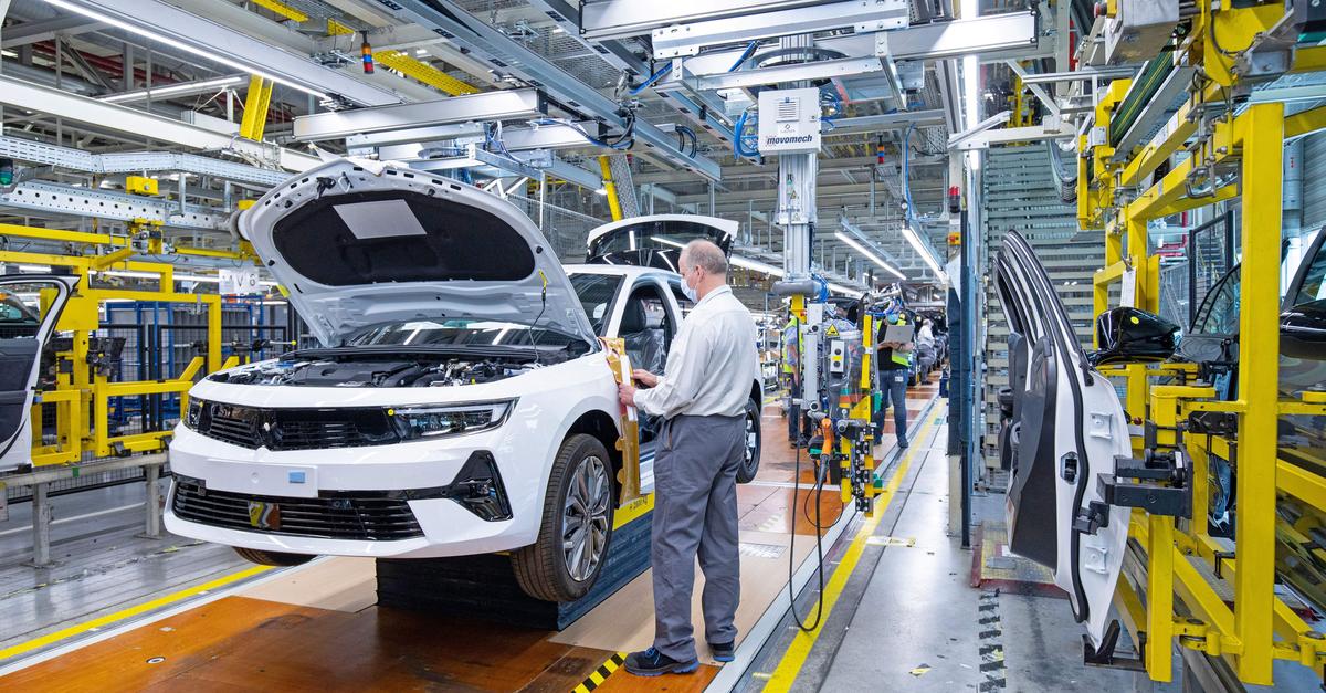 Despite the auto crisis: Opel creates permanent jobs for former temporary ...