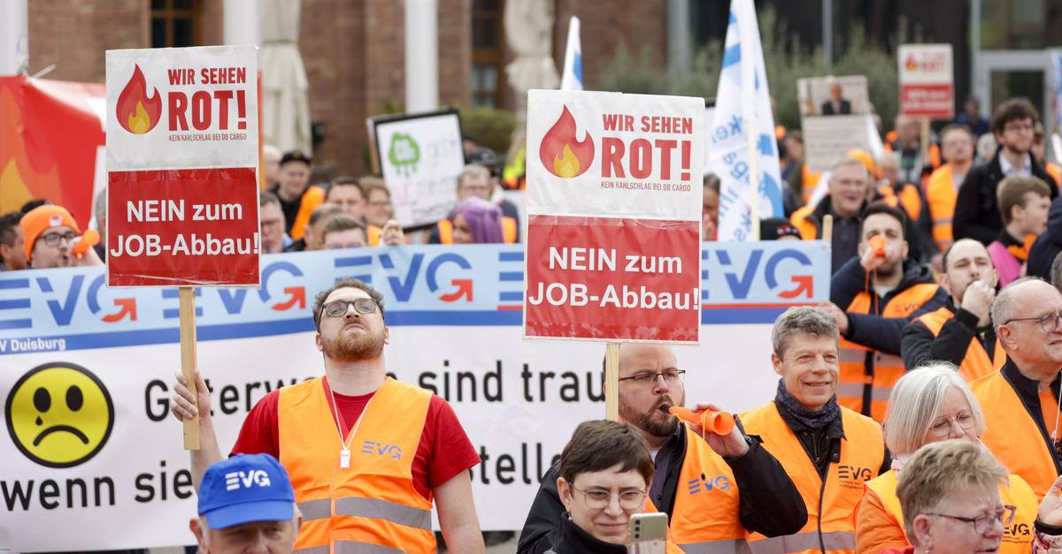 Stellenabbau: Stimmung bei DB Cargo stürzt ins Bodenlose