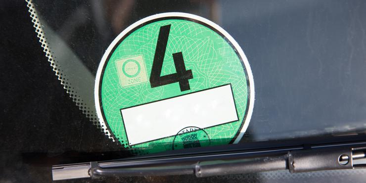 Auch E-Autos brauchen grüne Plakette – sonst wird es teuer